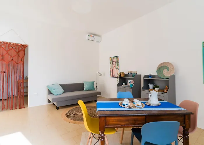 Camilla A וילה אוטרנטו